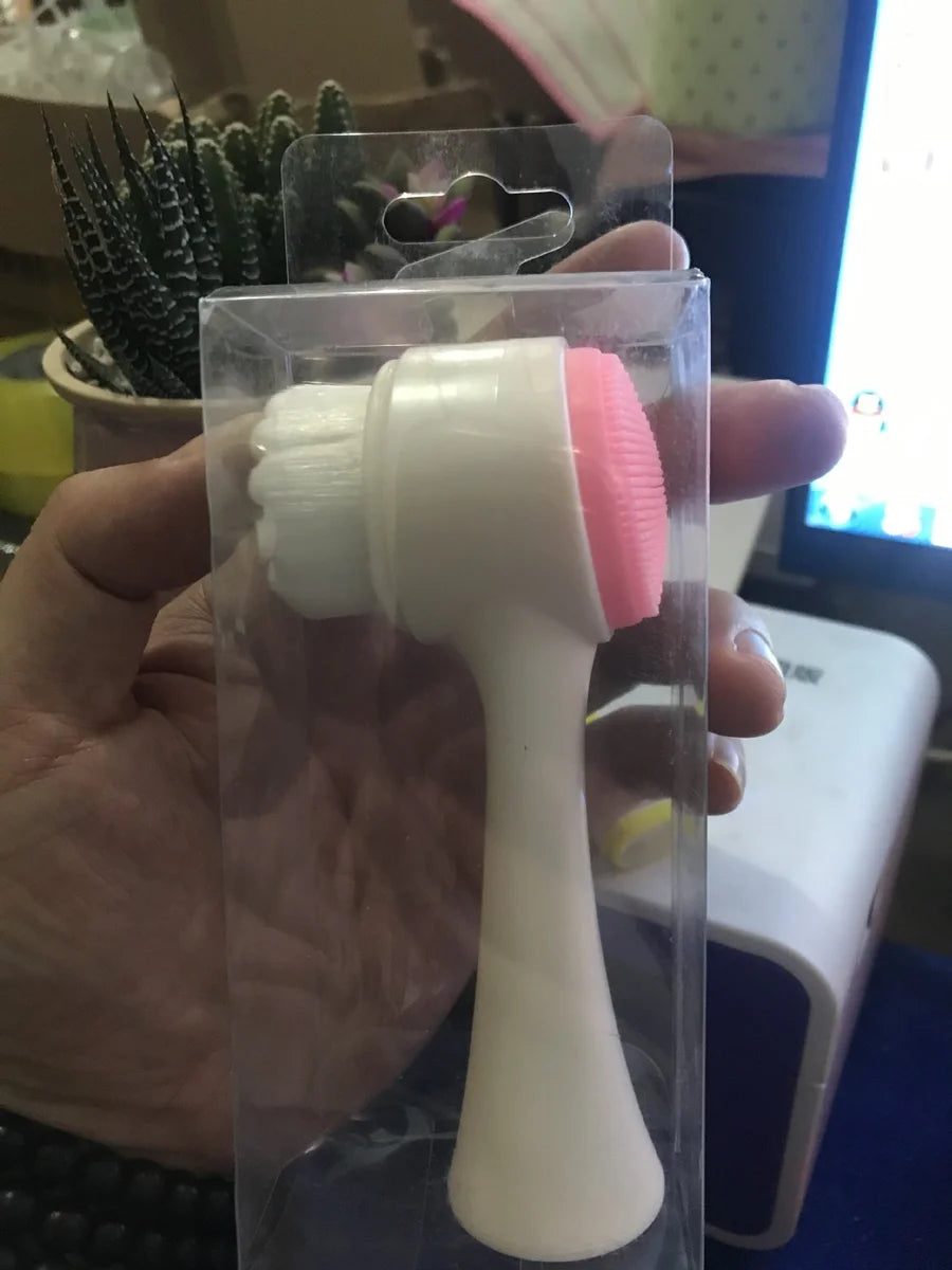 Electric Facial Cleansing Brush – Deep Pore Exfoliating Tool – break, drive, pit (Image 3)