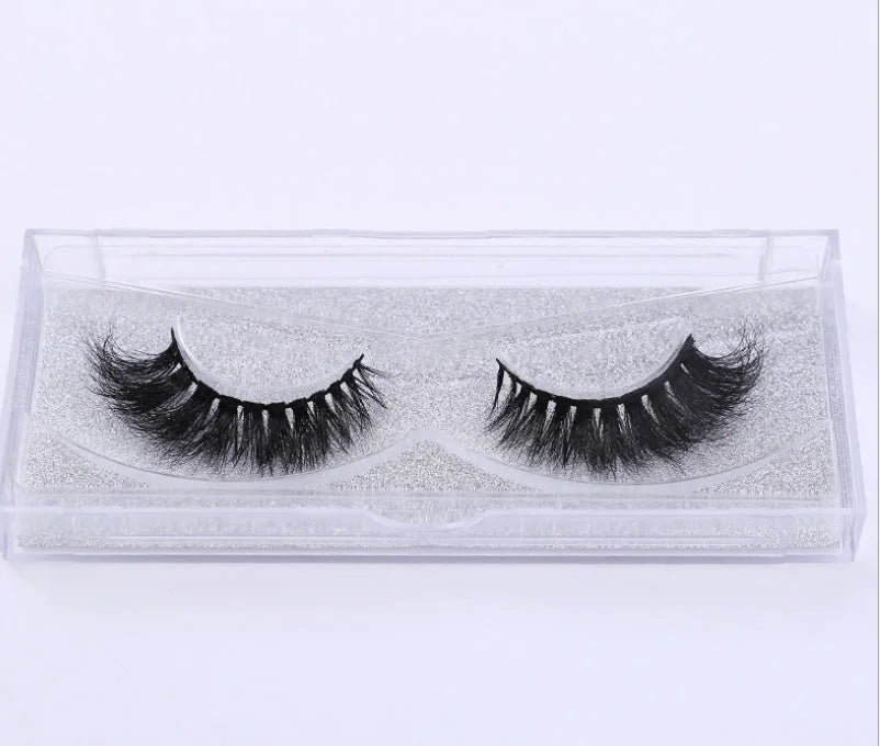 Faux Eye Lashes for Natural Glam Look – glance, give, rake (Image 5)