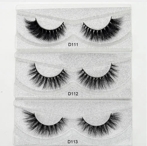 Faux Eye Lashes for Natural Glam Look – glance, give, rake (Image 1)