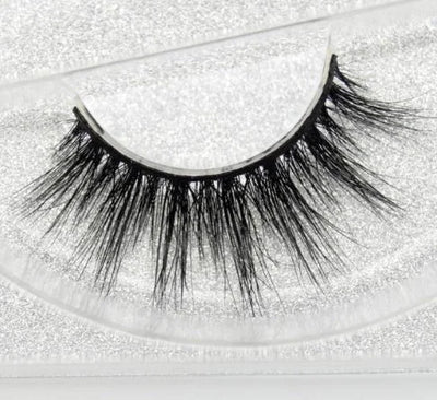 Faux Eye Lashes for Natural Glam Look – glance, give, rake (Image 14)