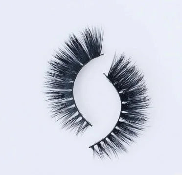Faux Eye Lashes for Natural Glam Look – glance, give, rake (Image 12)
