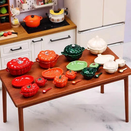 Mini Kitchen Ware Model – Compact Cooking Utensil Set for Small Spaces – ricer, galley, det (Image 1)