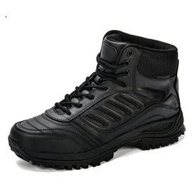 Men’s Outdoor Hiking Durable Sports Shoes – lasting, field, flied (Image 1)