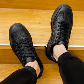 Trendy Leather Men's Casual Sneakers for Style – break, run, spats (Image 1)