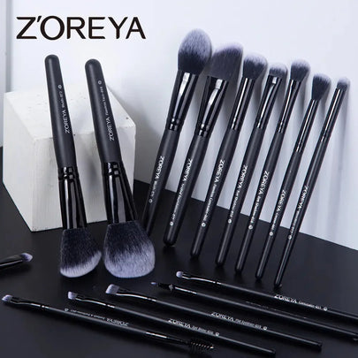 ZOREYA 15-Piece Makeup Brush Set – Professional Soft Bristles – pencil, pencilled, knot (Image 1)